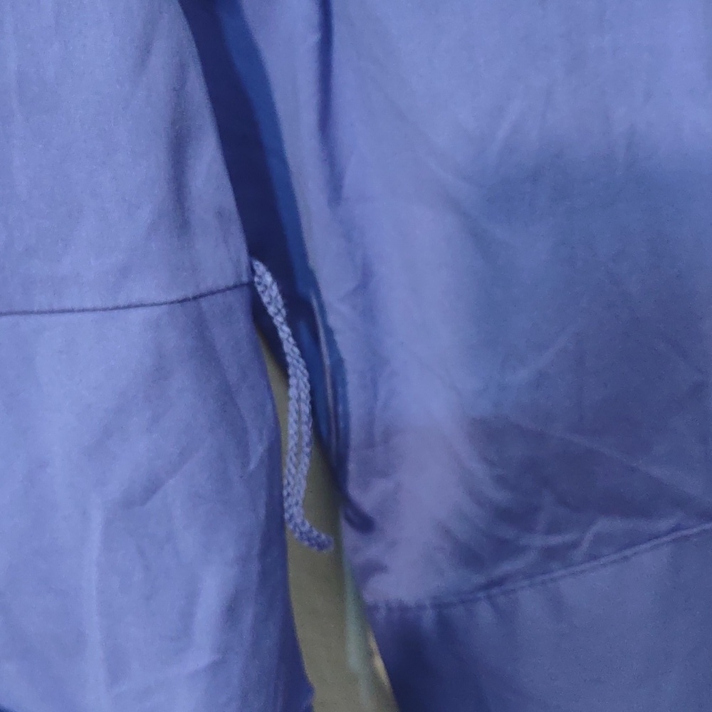 SLIGHTLY USED ALFANI DRESS SHIRT BLUE WITH MISSING BELT - Picture 7 of 8